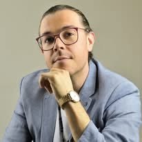 Cantante Gonzalo Porta